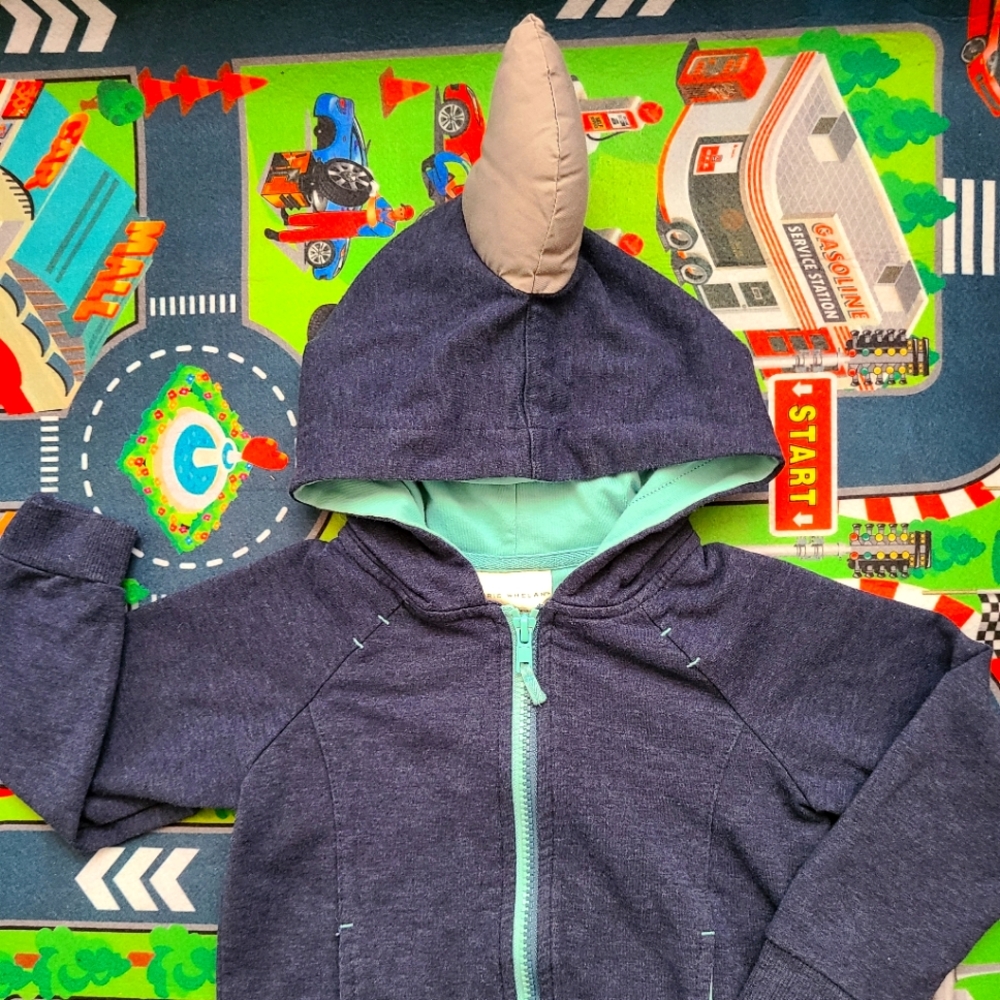 Shark fin Hoodie Rorie Whelan